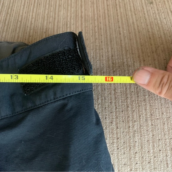 The North Face nylon mtb shorts, small - Picture 4 of 5